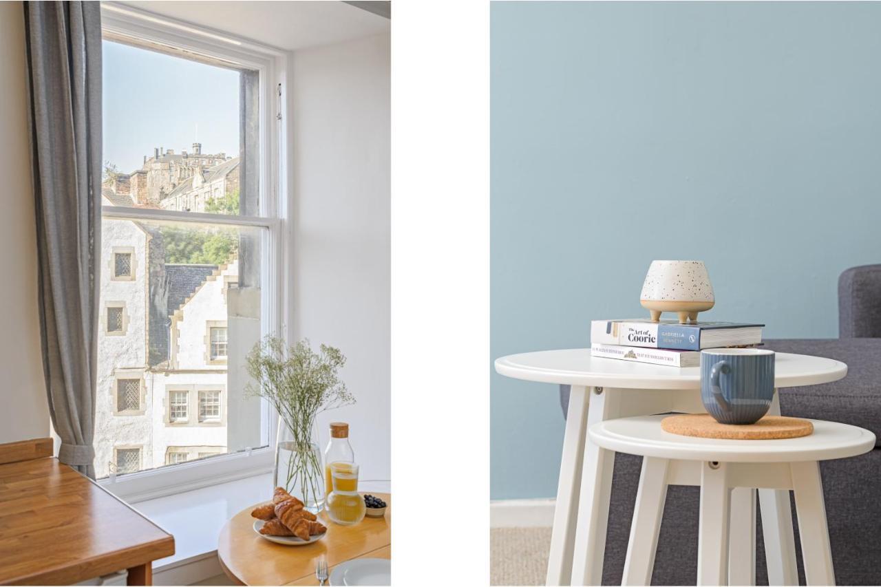 The West Bow View Apartment Единбург Екстериор снимка